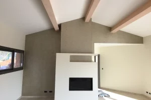 Papier peint à Lorgues : Installation professionnelle par Lorgues Peinture pour transformer votre intérieur.
