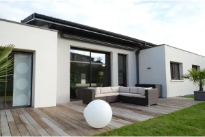 Peinture maison à Lorgues : rénovation et peinture de maison pour préserver et sublimer votre intérieur et extérieur avec des matériaux de qualité.»